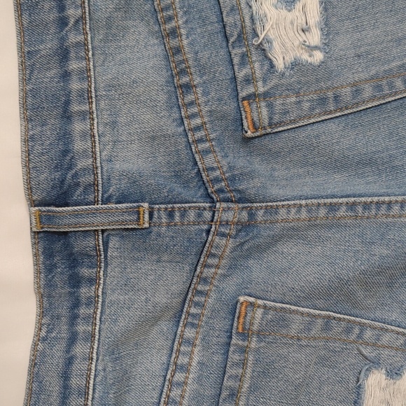 7 for All Mankind Distressed Denim Shorts, Color Blue Size 25 - Picture 12 of 15